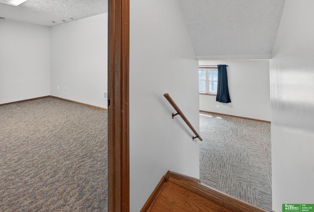 807 Mohanna Place, Bellevue, NE 68005