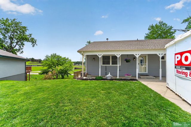 807 Mohanna Place, Bellevue, NE 68005