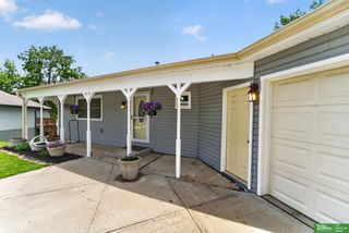 807 Mohanna Place, Bellevue, NE 68005