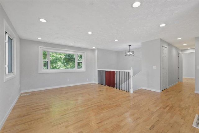 1008 S BEEMAN St, Airway Heights, WA 99001