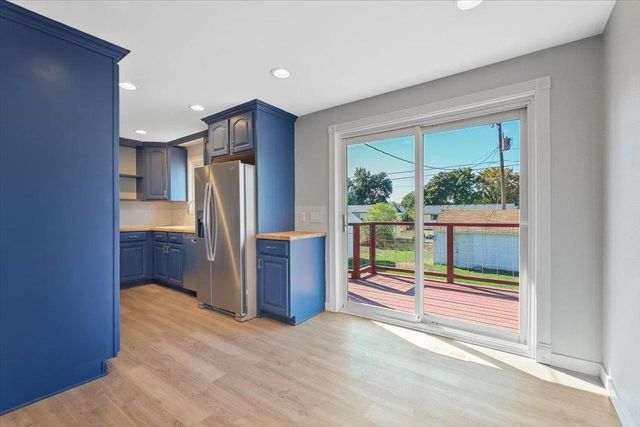 1008 S BEEMAN St, Airway Heights, WA 99001