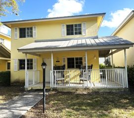 360 NW 19th Ter 58, Miami, FL 33136