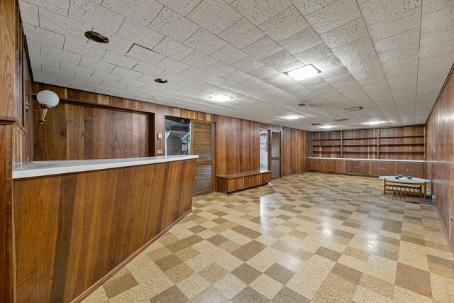 9701 Kedvale Avenue, Skokie, IL 60076