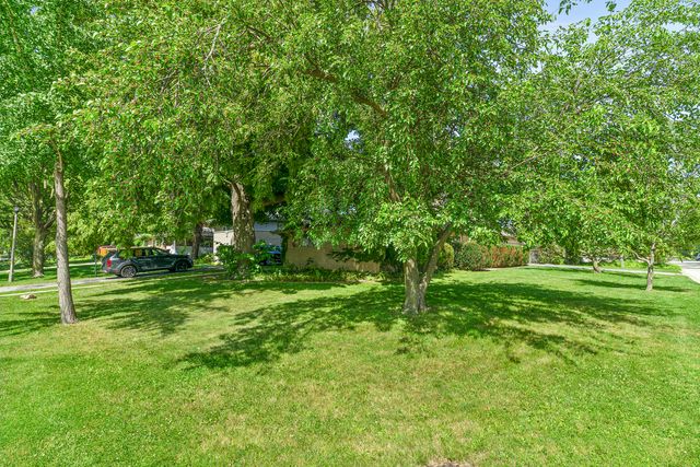 9701 Kedvale Avenue, Skokie, IL 60076