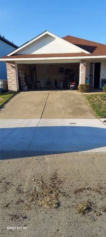 210 Cliff Heights Circle, Dallas, TX 75241