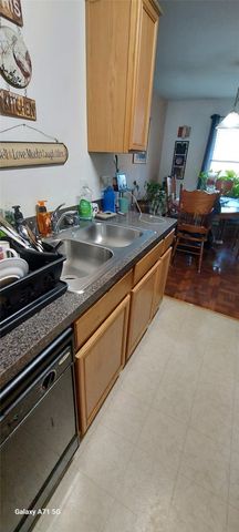 210 Cliff Heights Circle, Dallas, TX 75241