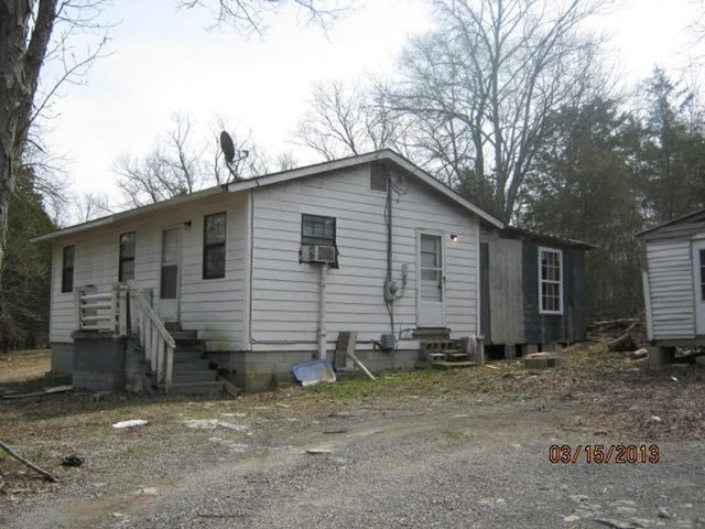 150 Fisk Dr, La Vergne, TN 37086