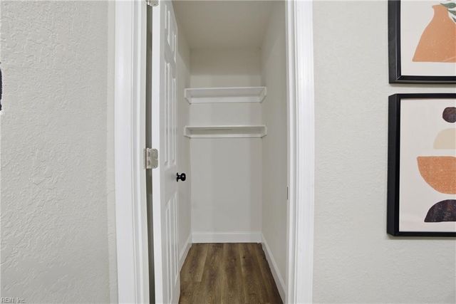 221 Mt Vernon AVE, Portsmouth, VA 23707