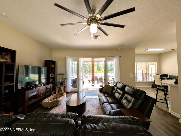 782 WELLHOUSE Drive, Jacksonville, FL 32220