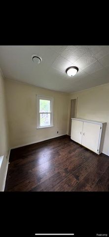 1531 Gilbert Street, Saginaw, MI 48602