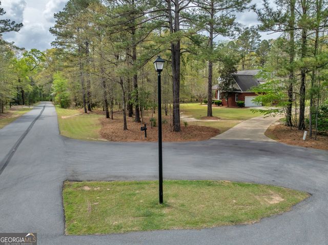 11 Creekwood Drive, Dublin, GA 31021