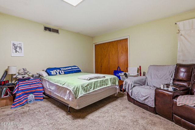 5608 ROSA Avenue, El Paso, TX 79905