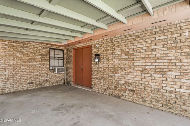 5608 ROSA Avenue, El Paso, TX 79905