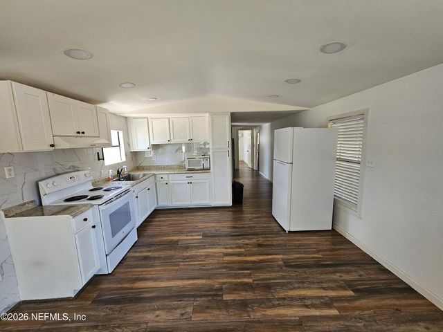 6715 PICKETTVILLE Road, Jacksonville, FL 32254