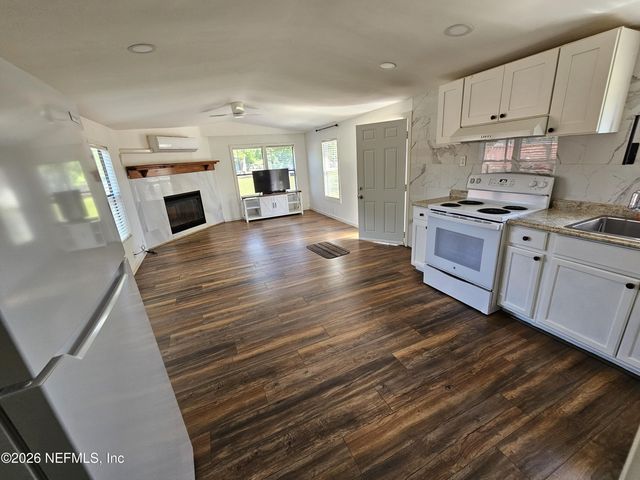 6715 PICKETTVILLE Road, Jacksonville, FL 32254