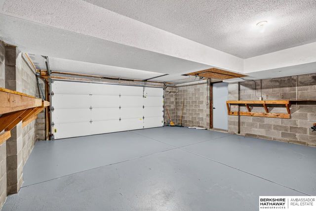 2617 N 143rd Avenue, Omaha, NE 68164