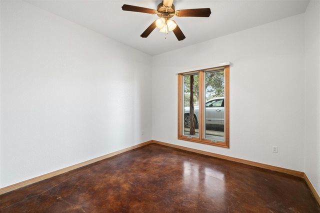 150 Pecan 2, Florence, TX 76527