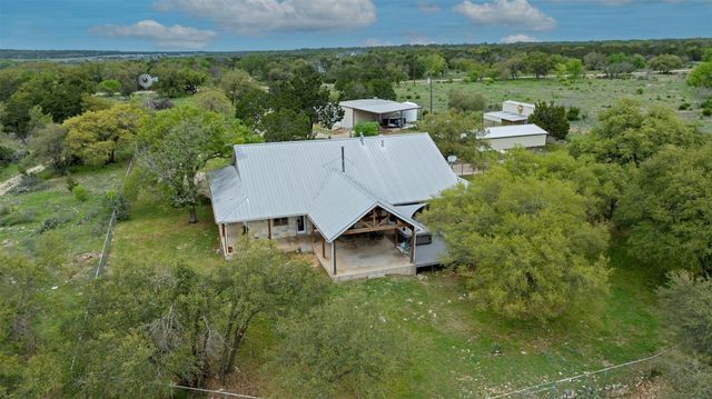 150 Pecan 2, Florence, TX 76527