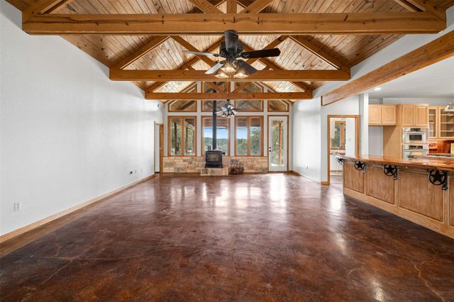 150 Pecan 2, Florence, TX 76527