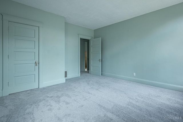 19 McKinley Street, Middletown, OH 45042