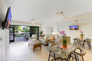 600 Neapolitan WAY 105, Naples, FL 34103