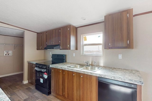 4 San Pedro Circle, Moriarty, NM 87035