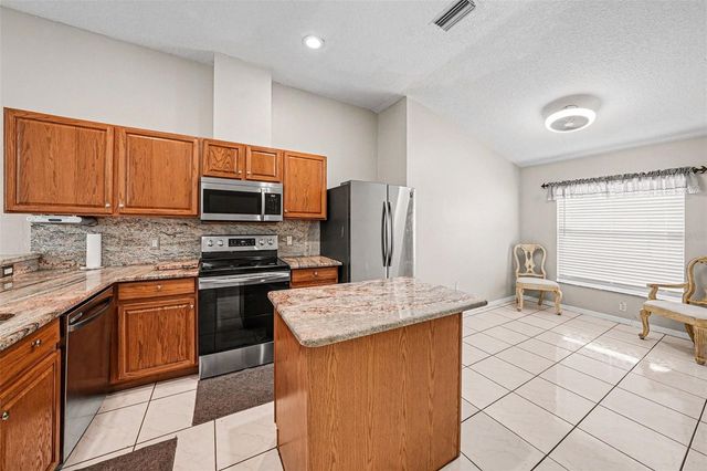 7156 HAMILTON PARK BOULEVARD, Tampa, FL 33615