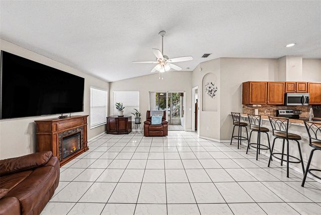 7156 HAMILTON PARK BOULEVARD, Tampa, FL 33615