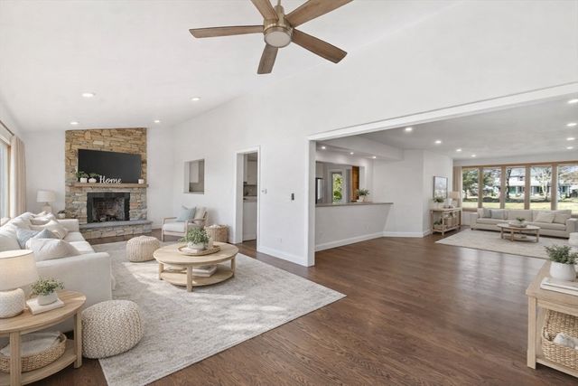 436 Reservoir St, Norton, MA 02766