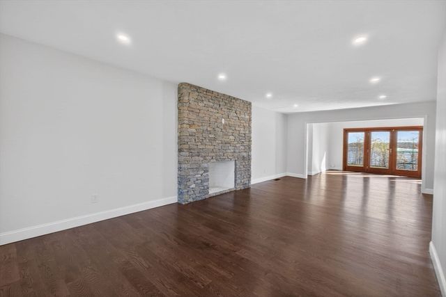 436 Reservoir St, Norton, MA 02766