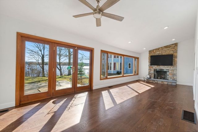 436 Reservoir St, Norton, MA 02766