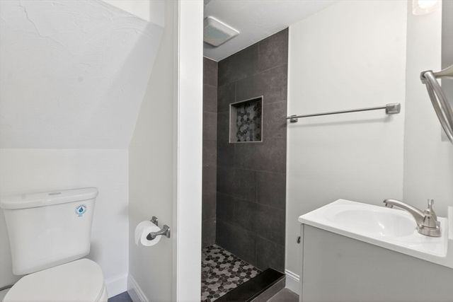 436 Reservoir St, Norton, MA 02766
