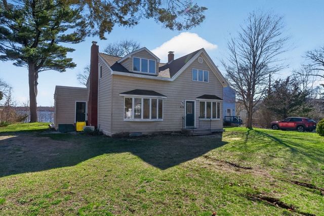 436 Reservoir St, Norton, MA 02766