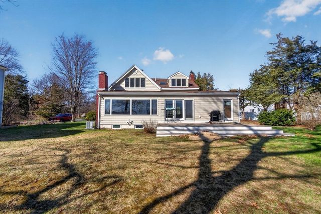 436 Reservoir St, Norton, MA 02766