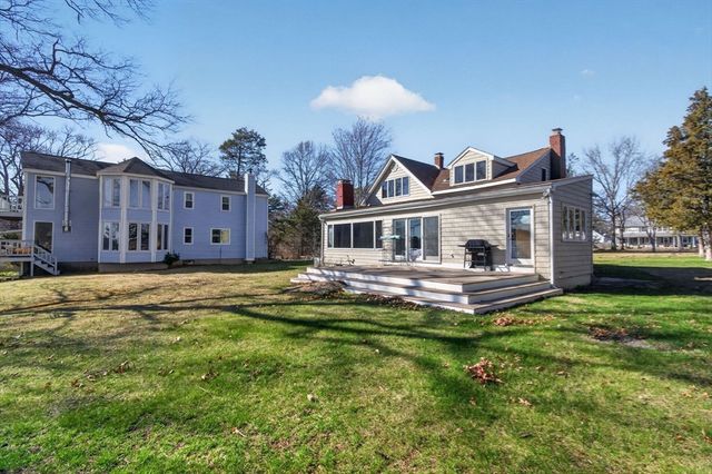 436 Reservoir St, Norton, MA 02766