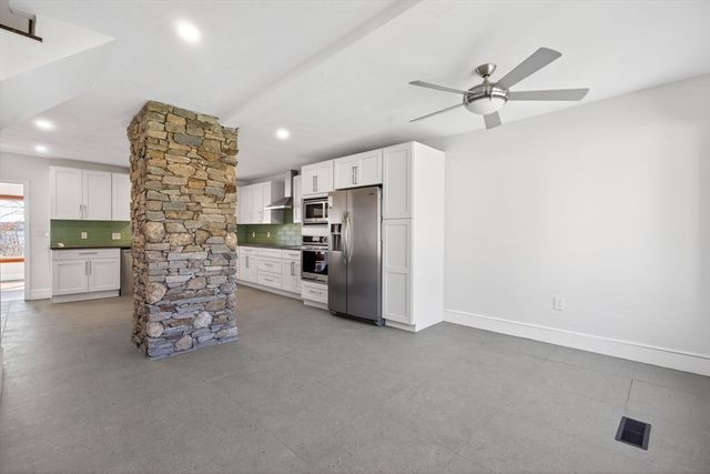 436 Reservoir St, Norton, MA 02766