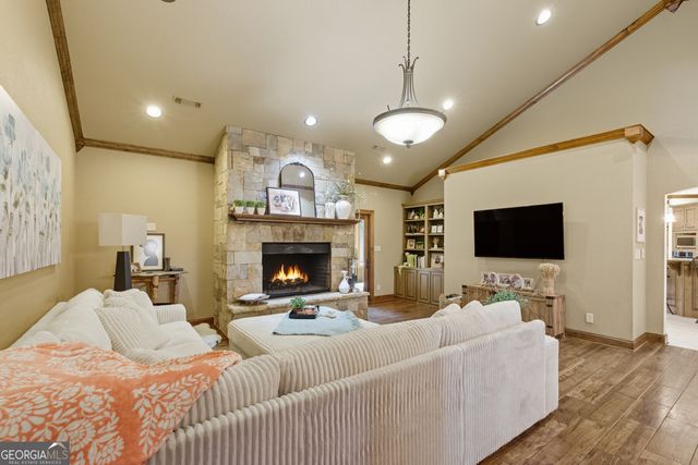 1320 Burroughs Road, Lavonia, GA 30553