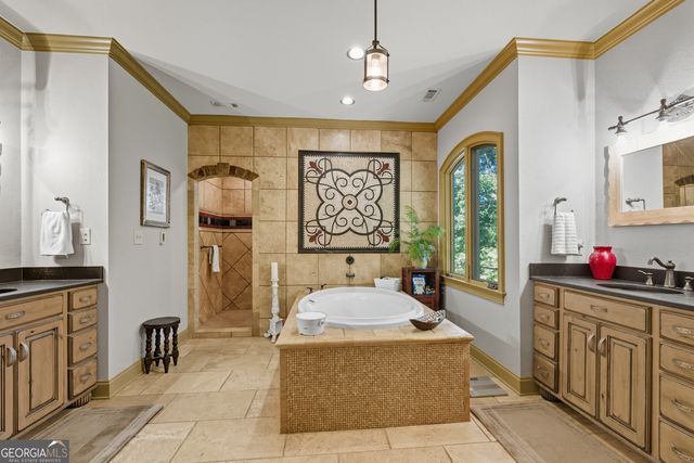 1320 Burroughs Road, Lavonia, GA 30553