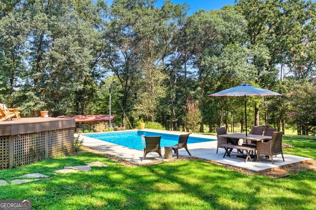 1320 Burroughs Road, Lavonia, GA 30553