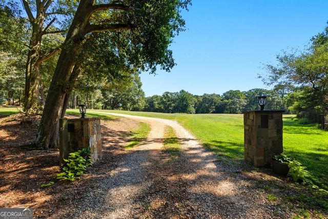 1320 Burroughs Road, Lavonia, GA 30553