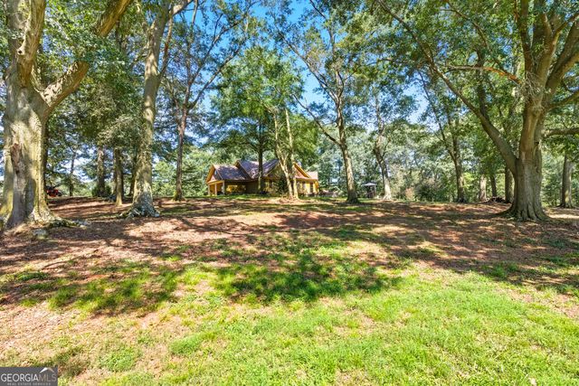 1320 Burroughs Road, Lavonia, GA 30553