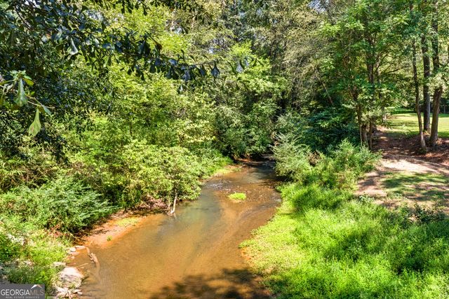 1320 Burroughs Road, Lavonia, GA 30553