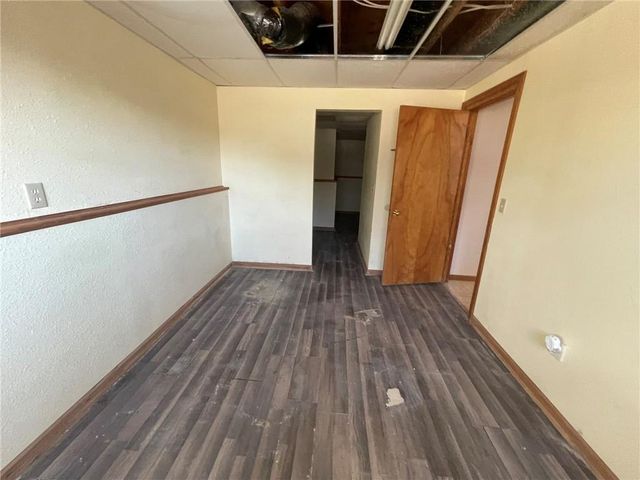 207 Parkway Drive, Warrensburg, MO 64093