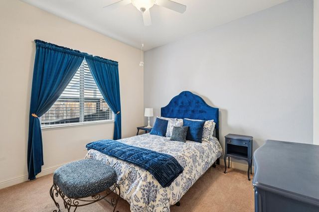 341 Lasso Ct, Roseville, CA 95747