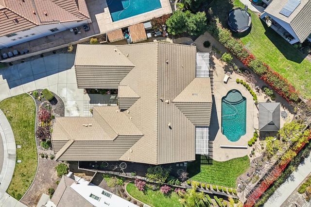 341 Lasso Ct, Roseville, CA 95747