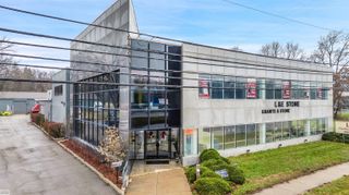 23455 Telegraph Road, Southfield, MI 48033