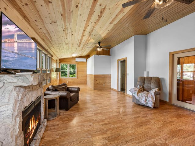 307 Elm Avenue SW, Montgomery, MN 56069