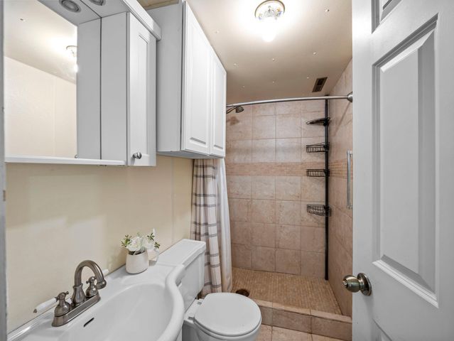 307 Elm Avenue SW, Montgomery, MN 56069