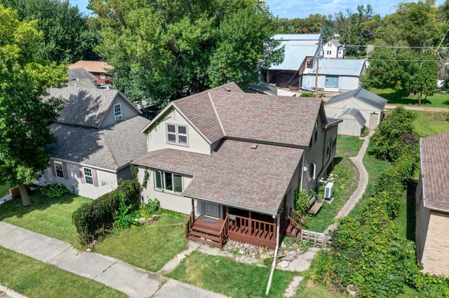 307 Elm Avenue SW, Montgomery, MN 56069