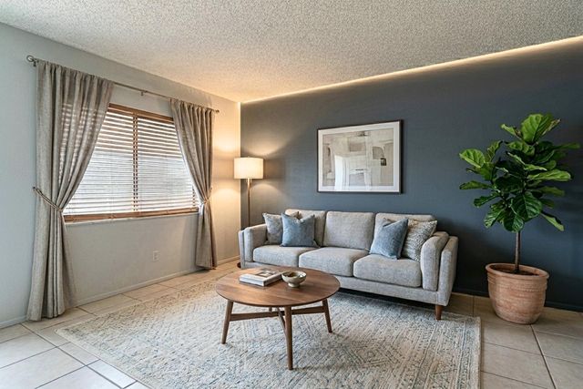 452 E 9th Avenue Apt 3, Mesa, AZ 85204